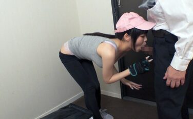 dvrt06003 ピタパン女配達員 押しウリ即ハメデリバリー！私の本番お届けします！！ みう（20）